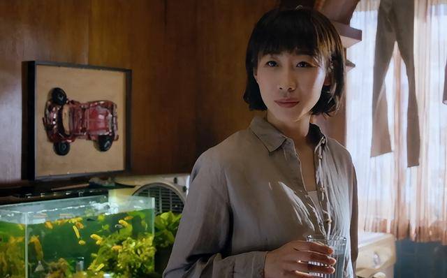 演员：殷桃第6孙俪第4第1实至名归九游会j9ag最能“扛剧”的6位女(图6)