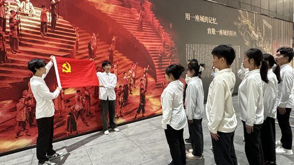 三美育人”赋能红色工程师培养J9数字平台重庆理工大学：“(图5)