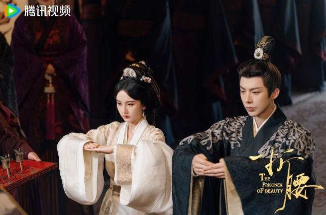 万刘宇宁身价是《藏海传》肖战三分之一j9